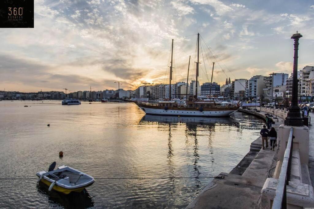 A Lovely 3 Bedroom, 3 Baths Home In The Centre Of Gzira By 360 Estates Εξωτερικό φωτογραφία