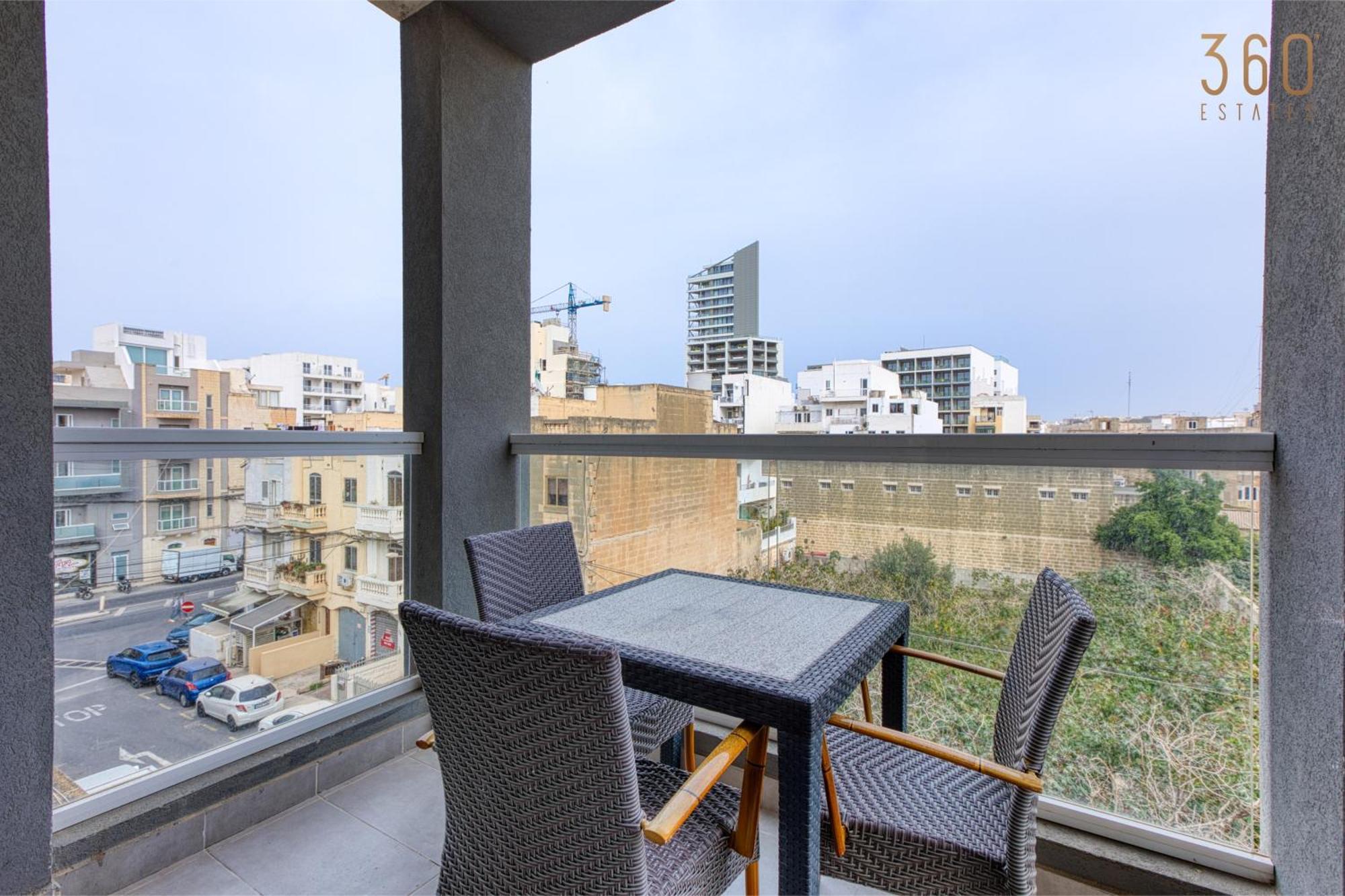 A Lovely 3 Bedroom, 3 Baths Home In The Centre Of Gzira By 360 Estates Εξωτερικό φωτογραφία